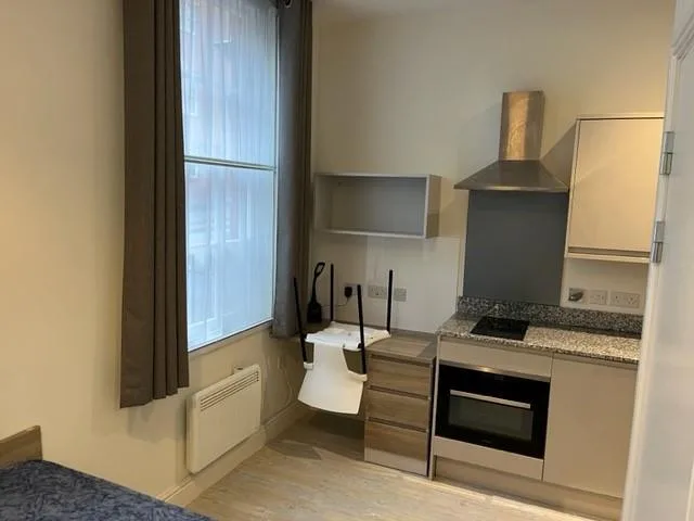 Studio flat for rent