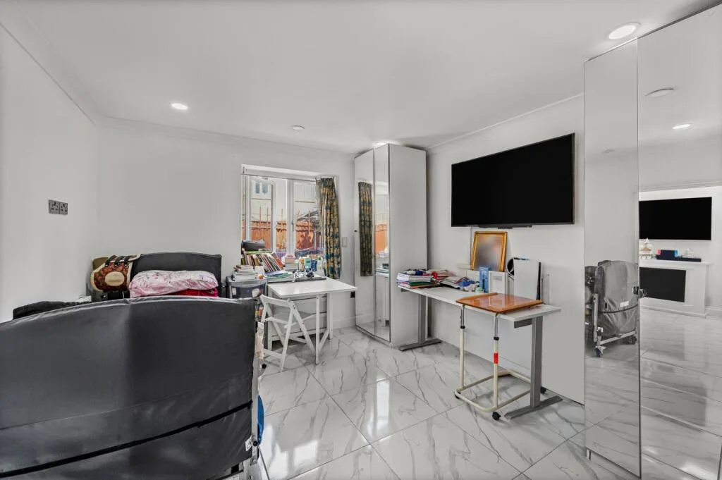 4 bedroom terraced house for rent