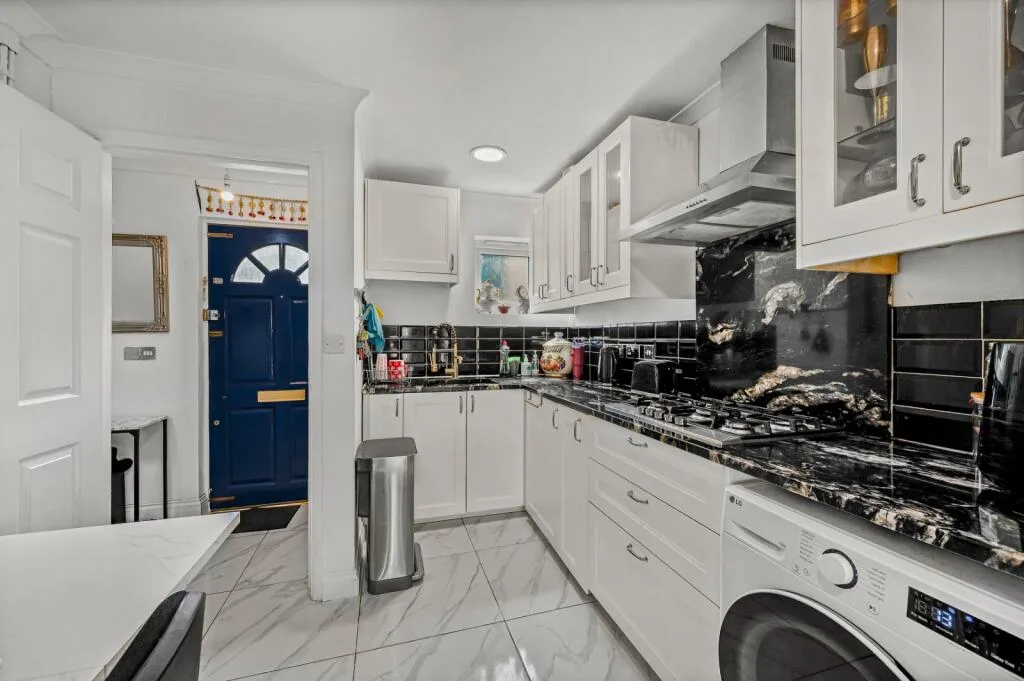 4 bedroom terraced house for rent