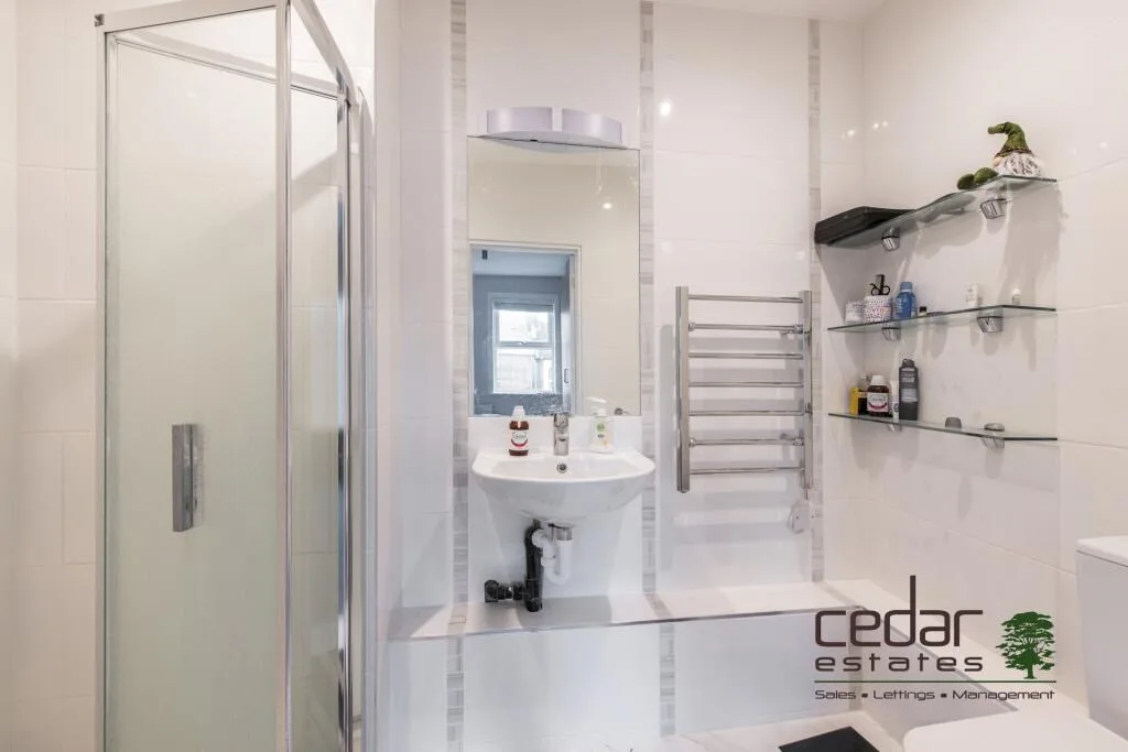 3 bedroom flat for rent