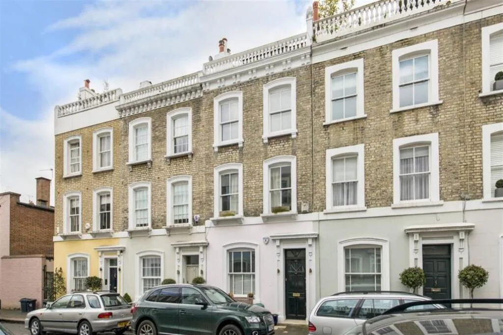 4 bedroom terraced house for rent