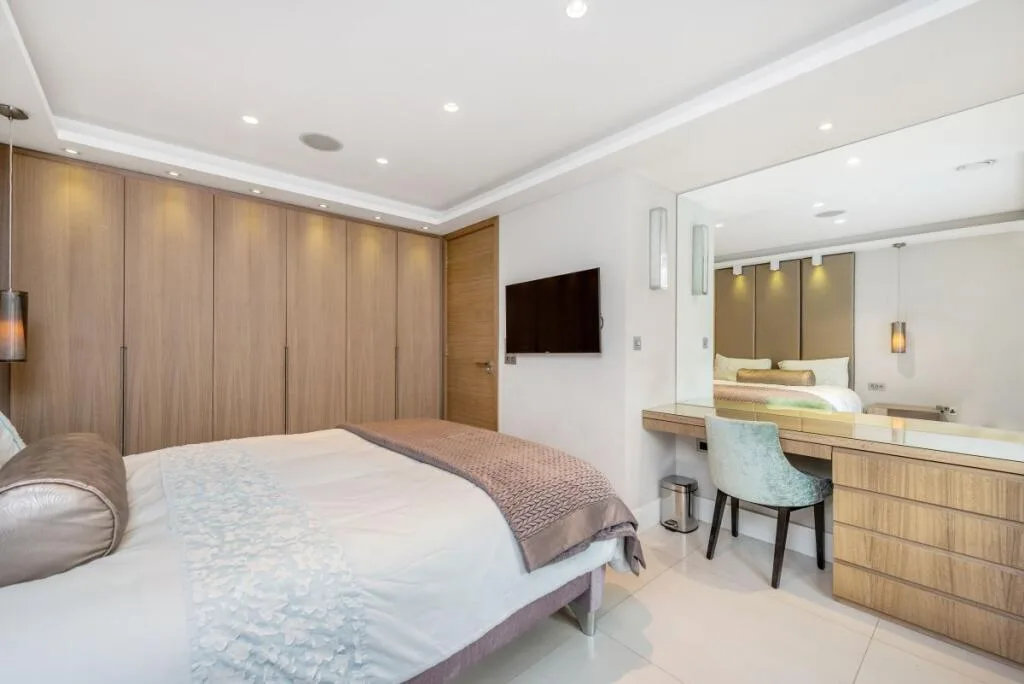 3 bedroom flat for rent