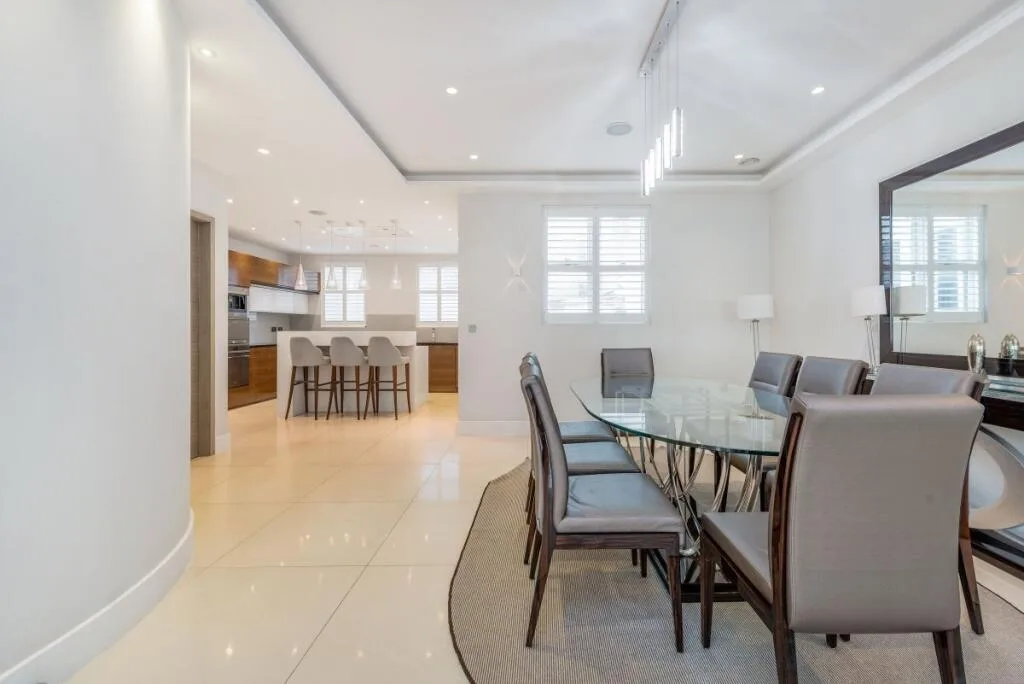 3 bedroom flat for rent