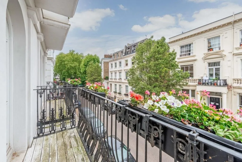 3 bedroom flat for rent