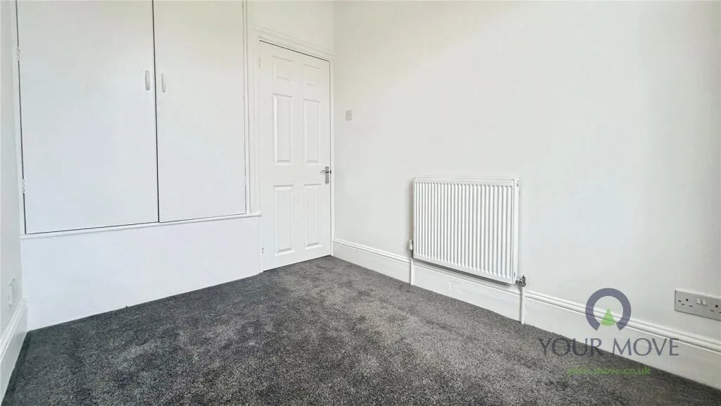 3 bedroom end of terrace house for rent