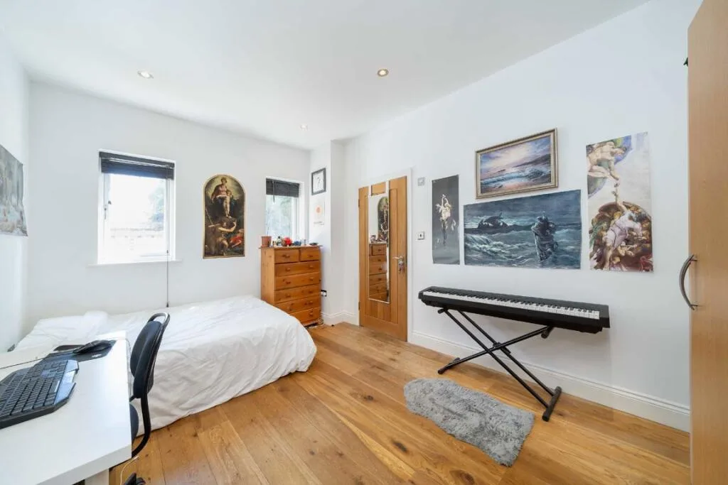 4 bedroom flat for rent