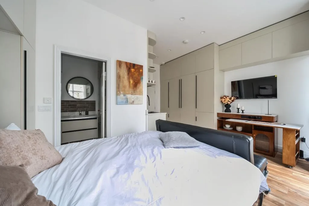 Studio apartment for rent