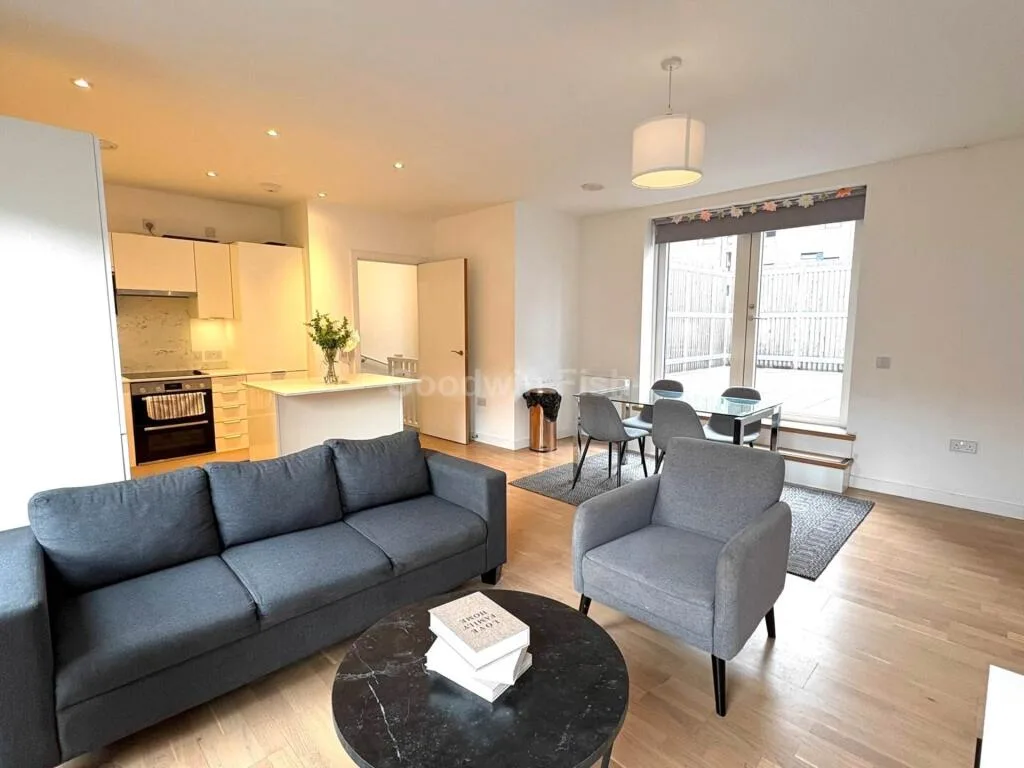 3 bedroom town house for rent