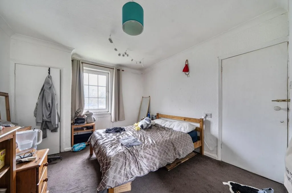 4 bedroom semi-detached house for rent