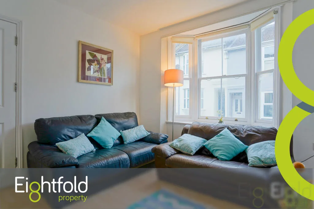 5 bedroom terraced house for rent
