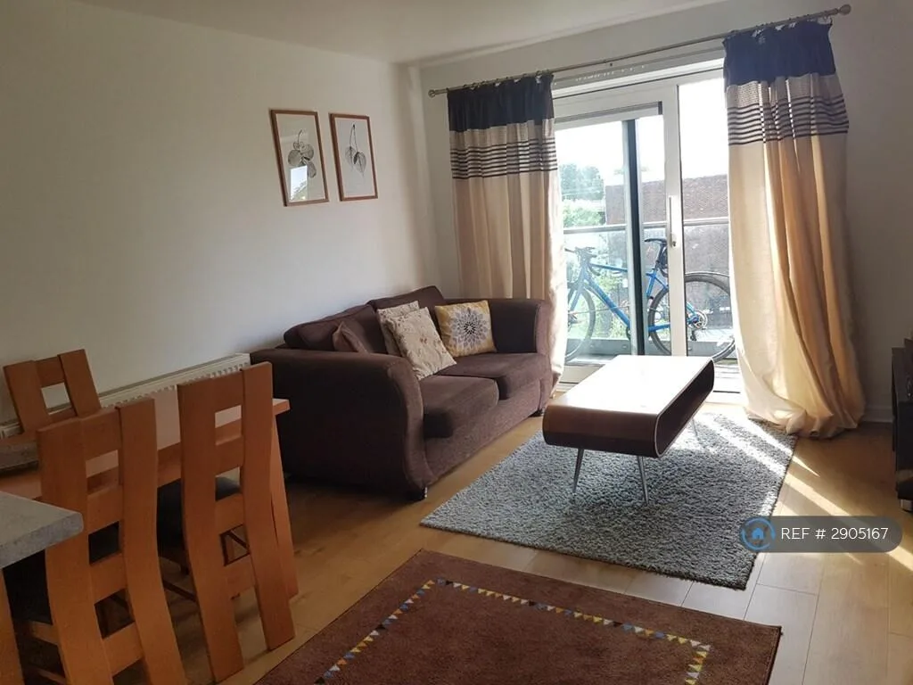 1 bedroom flat share for rent