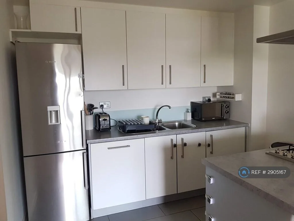 1 bedroom flat share for rent