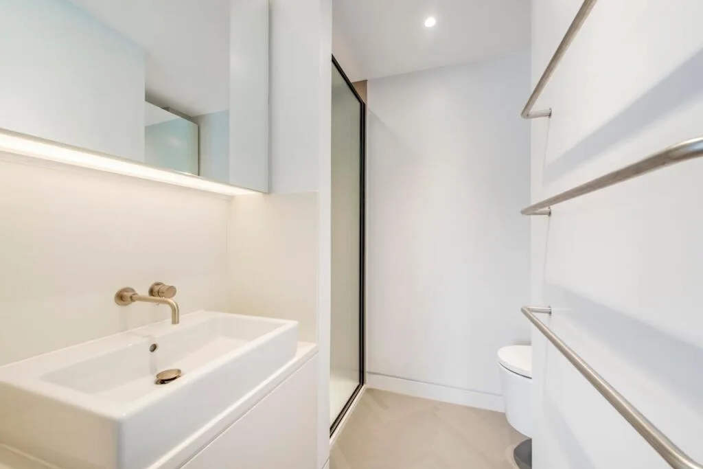 2 bedroom maisonette for rent