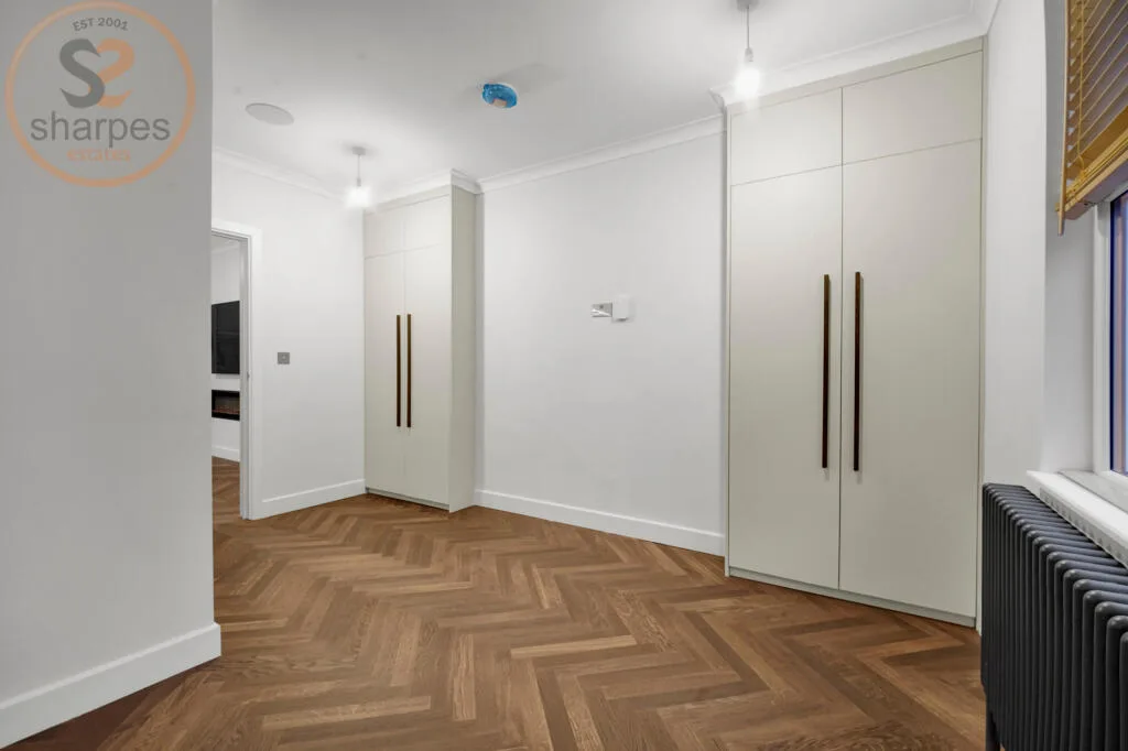 2 bedroom duplex for rent
