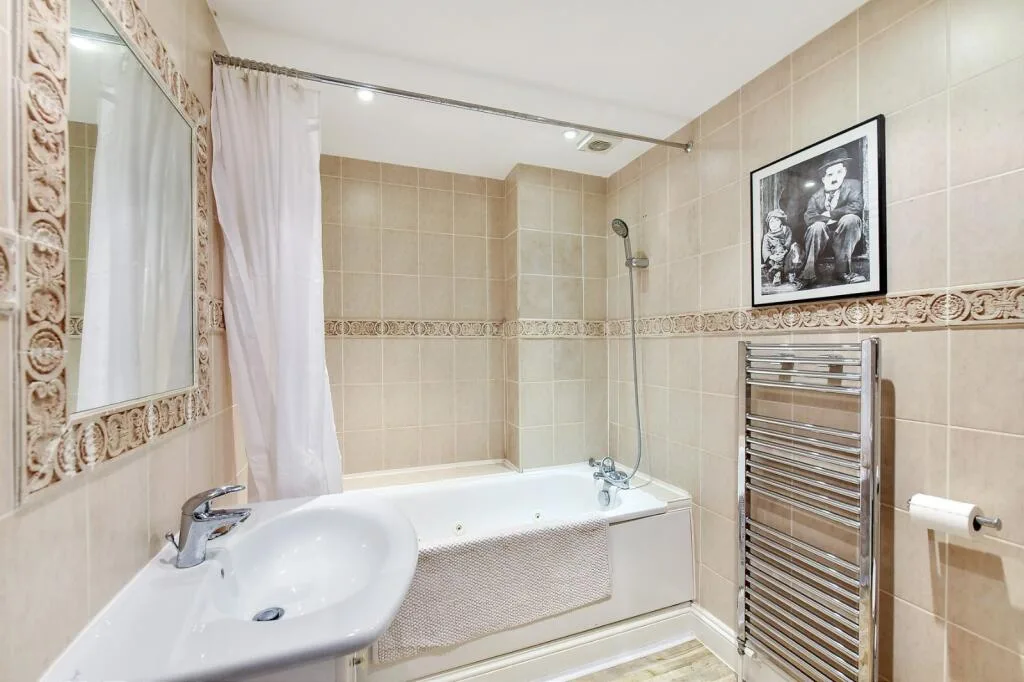 1 bedroom flat for rent