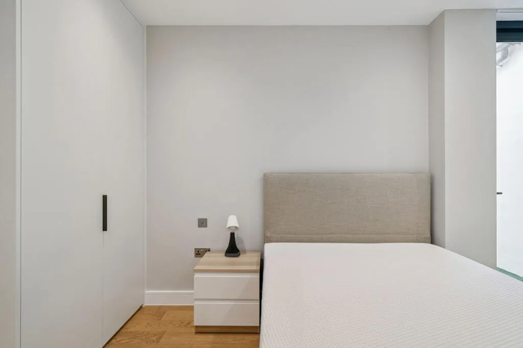 3 bedroom mews property for rent