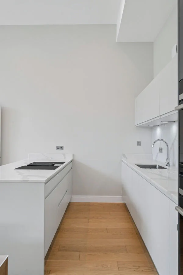 3 bedroom mews property for rent