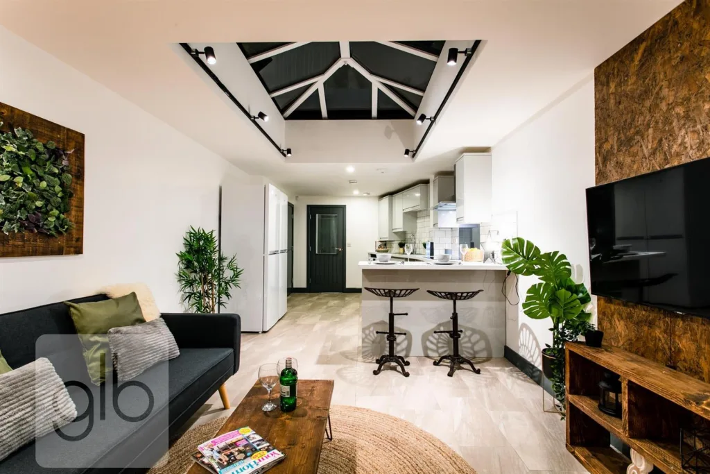 1 bedroom house share for rent
