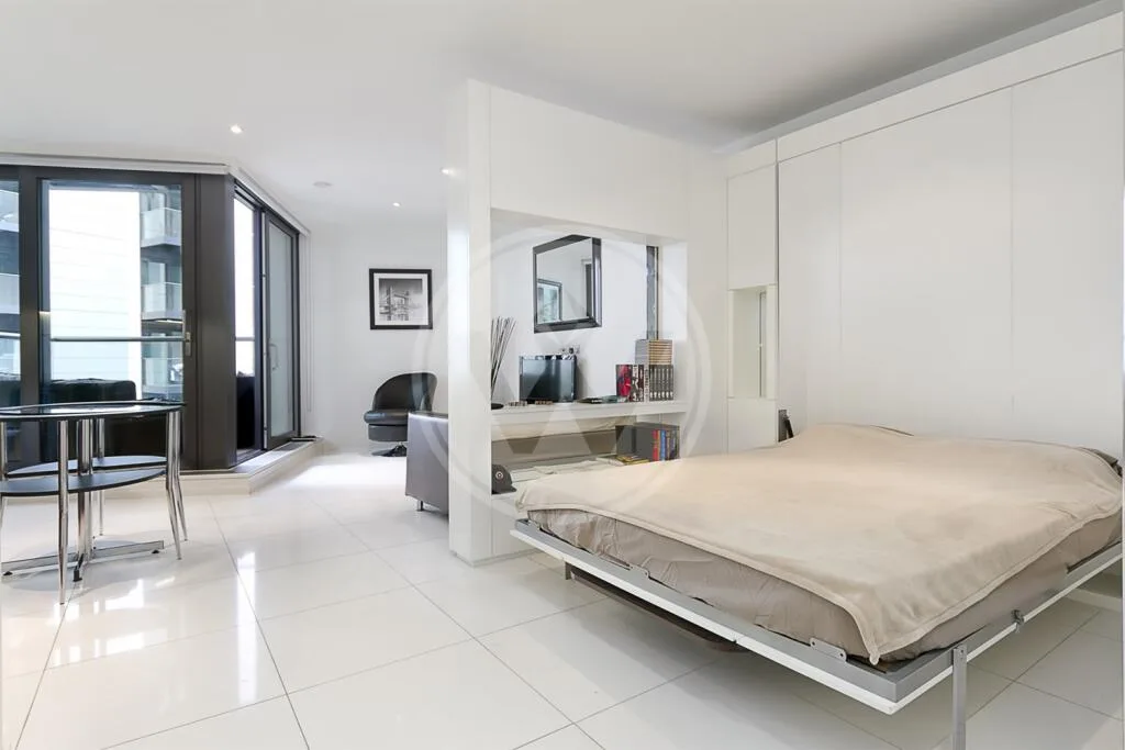 Studio apartment for rent