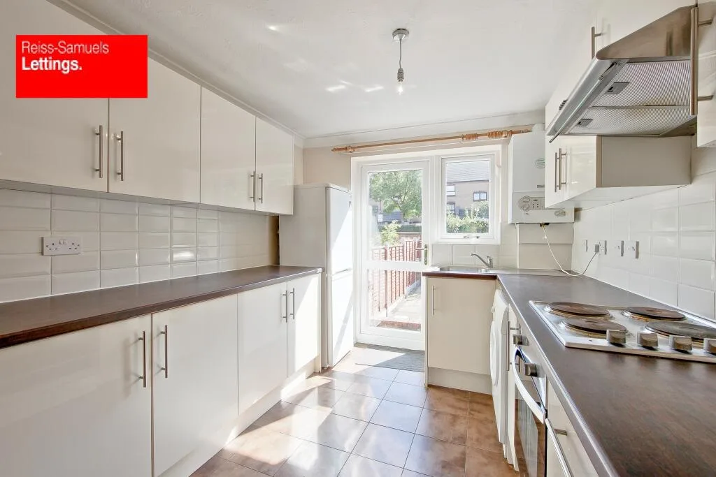 4 bedroom terraced house for rent
