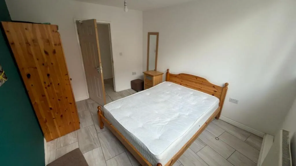 3 bedroom flat for rent