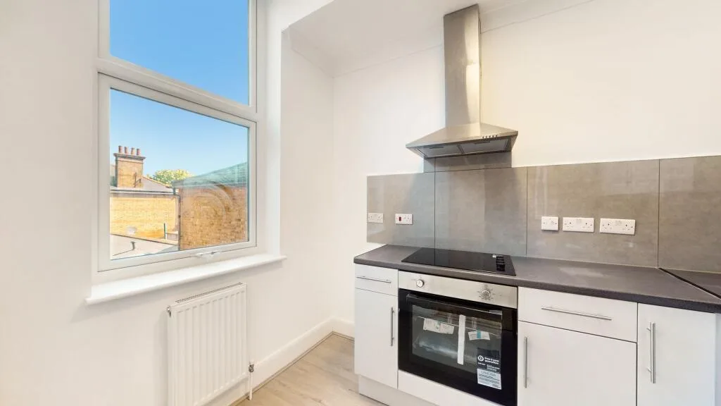 3 bedroom apartment for rent