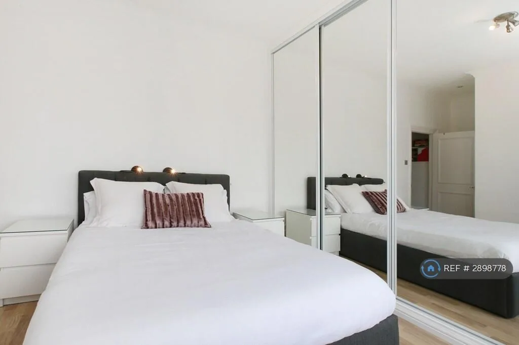 4 bedroom semi-detached house for rent