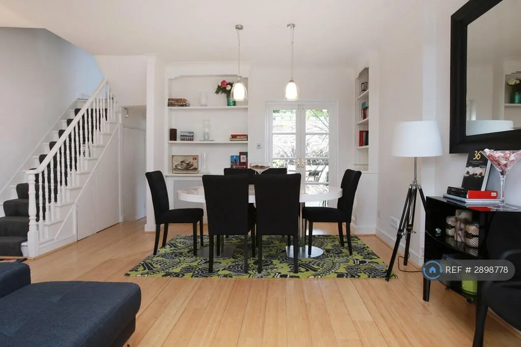 4 bedroom semi-detached house for rent