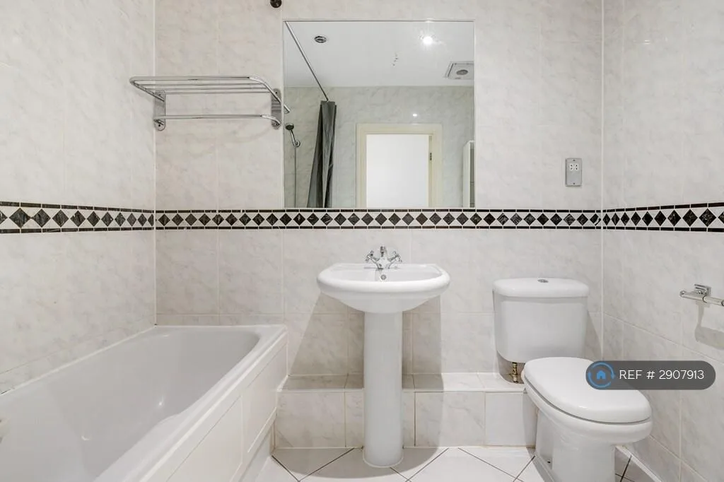 3 bedroom flat for rent