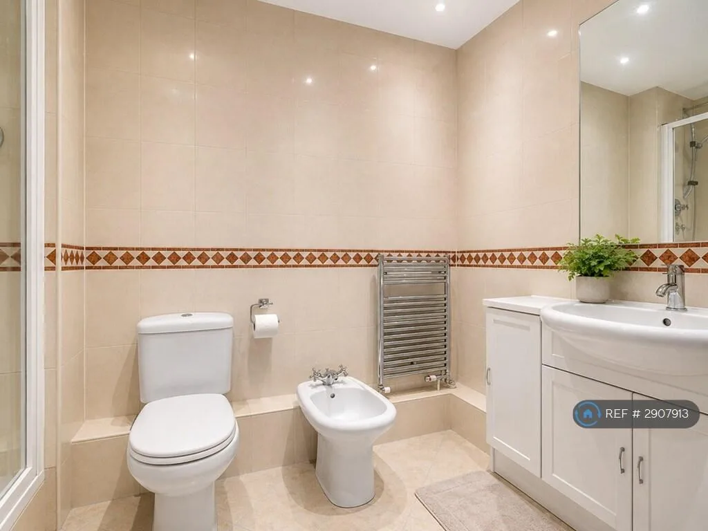 3 bedroom flat for rent
