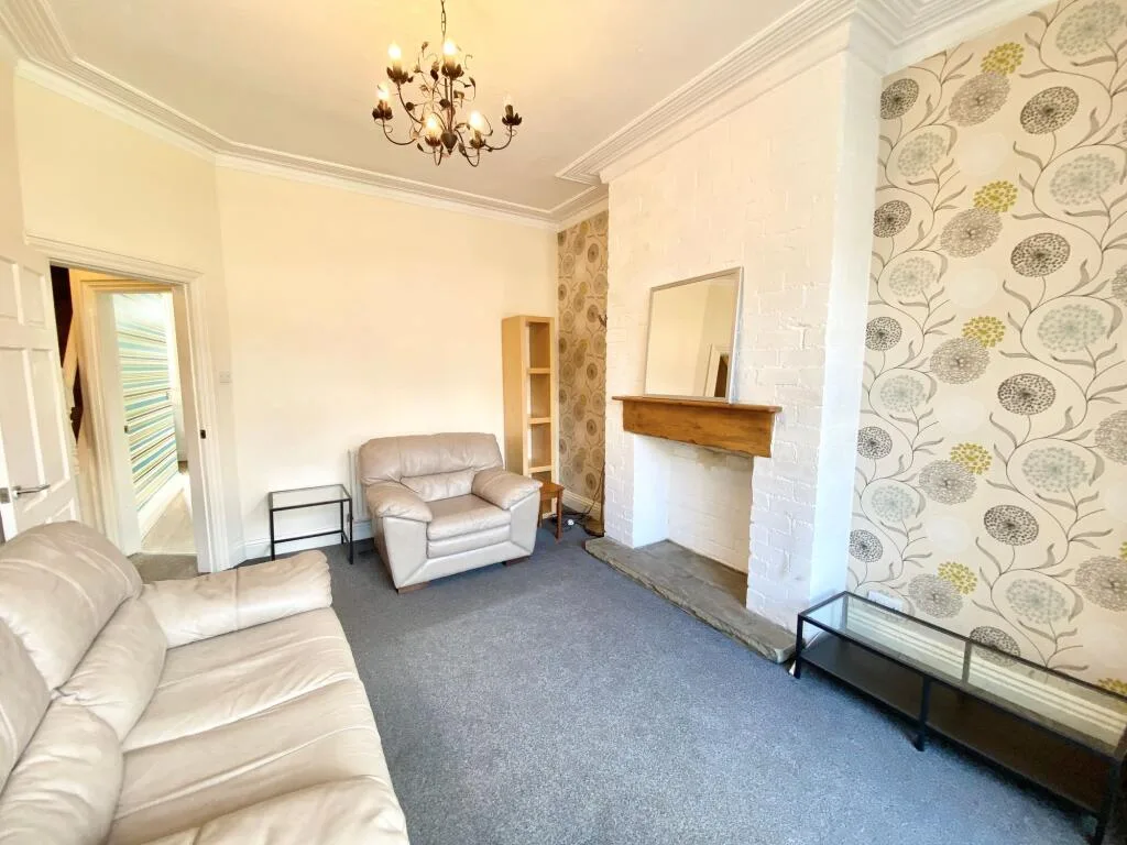 4 bedroom terraced house for rent