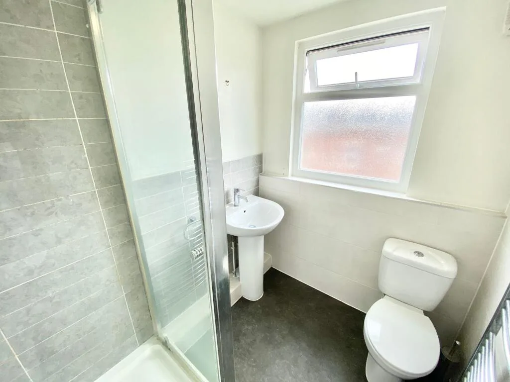 4 bedroom terraced house for rent