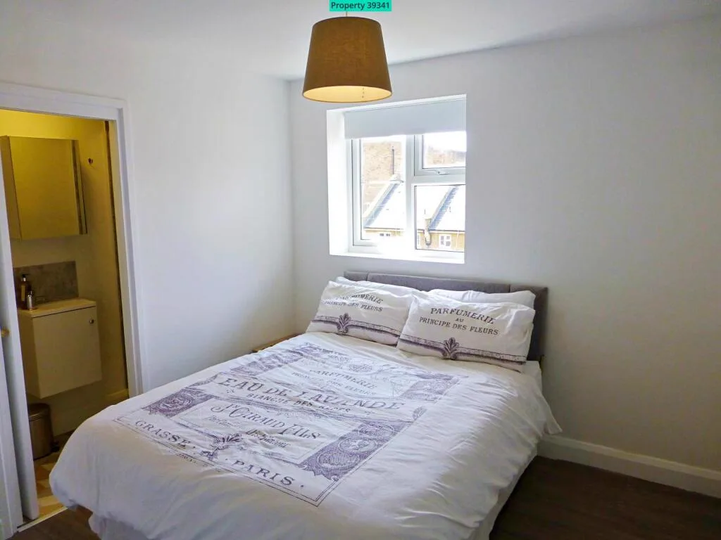 3 bedroom maisonette for rent