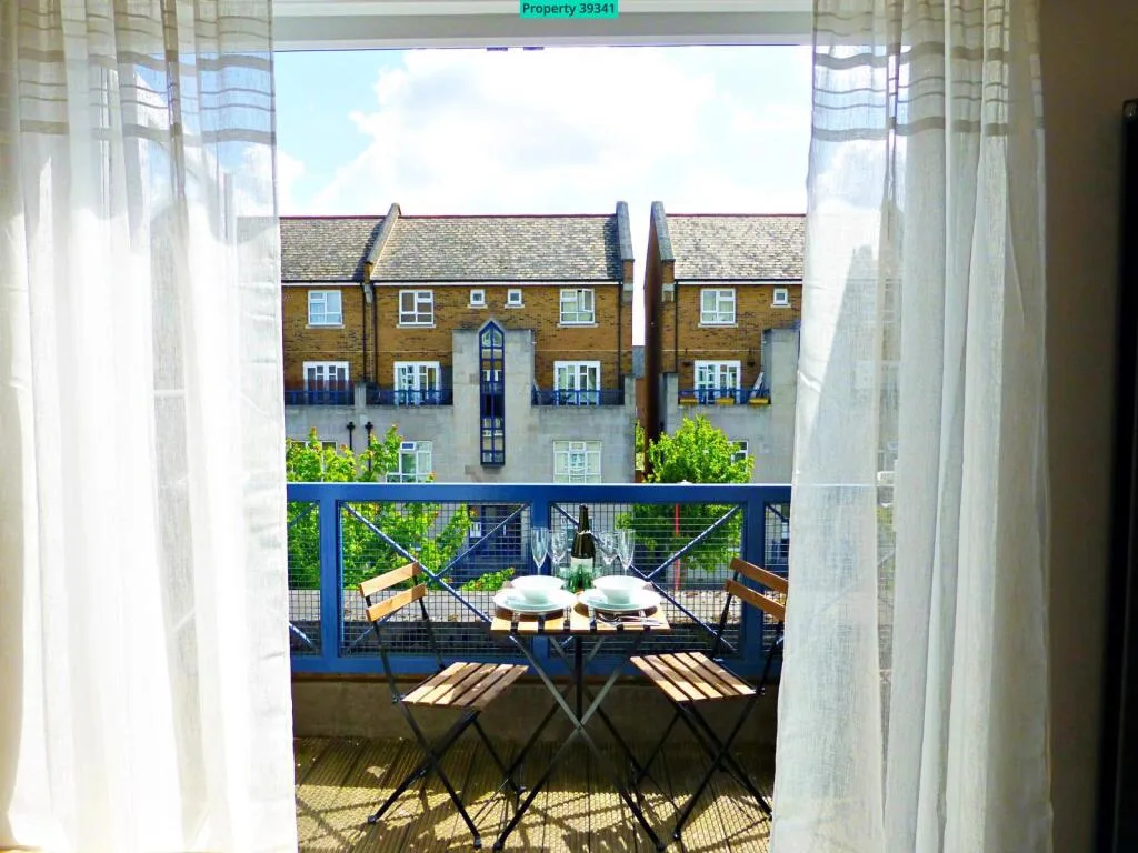 3 bedroom maisonette for rent