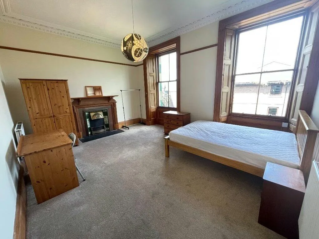 3 bedroom flat for rent