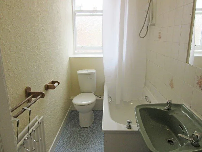3 bedroom flat for rent