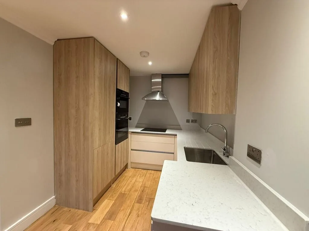 2 bedroom ground floor flat for rent