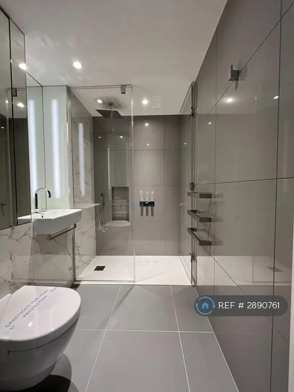 2 bedroom semi-detached house for rent