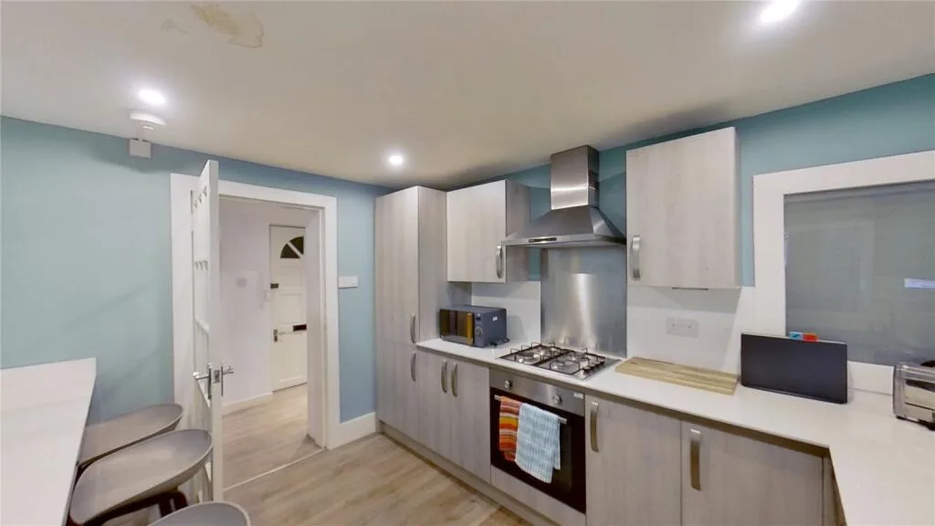 2 bedroom flat for rent