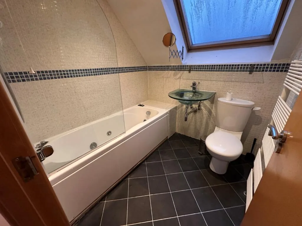 2 bedroom flat for rent