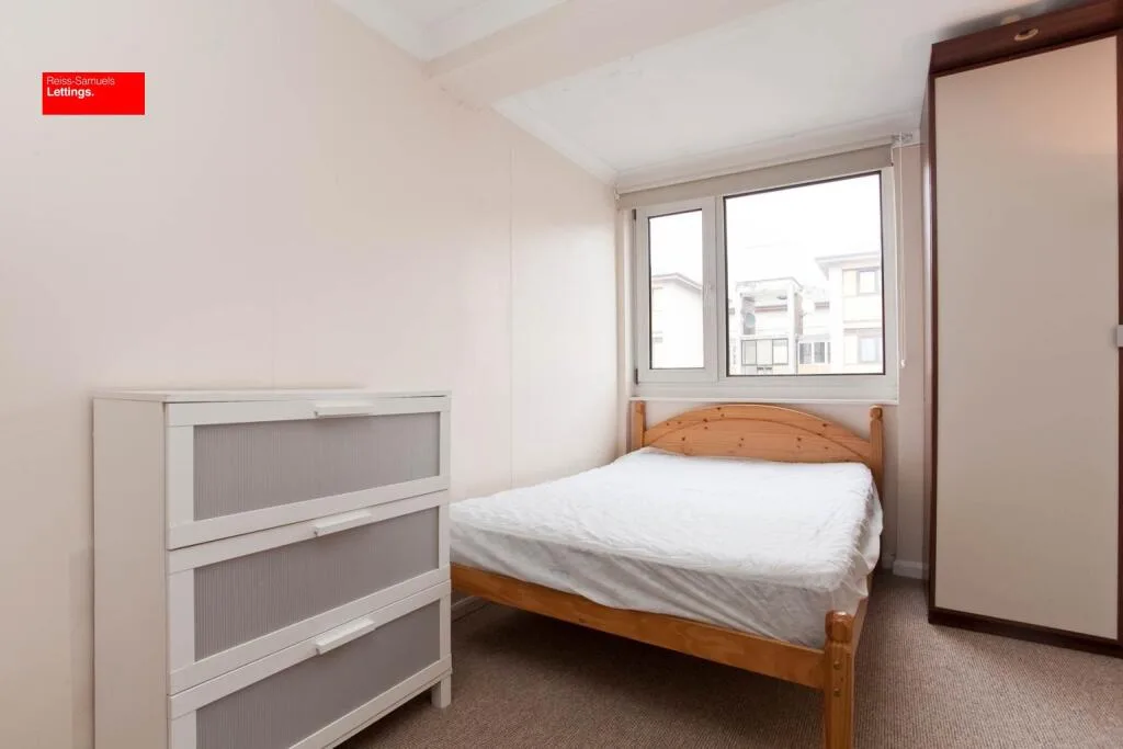 3 bedroom maisonette for rent