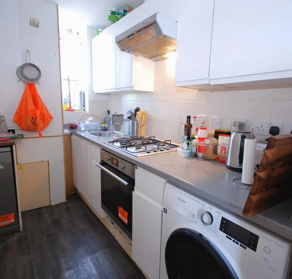 4 bedroom flat for rent