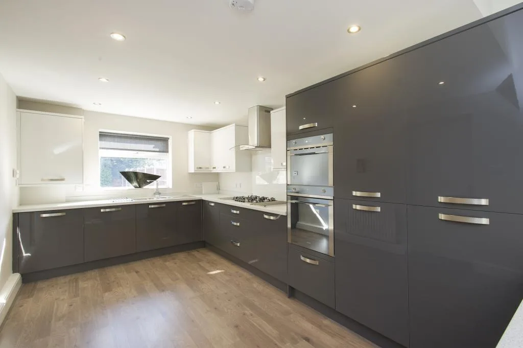1 bedroom house share for rent