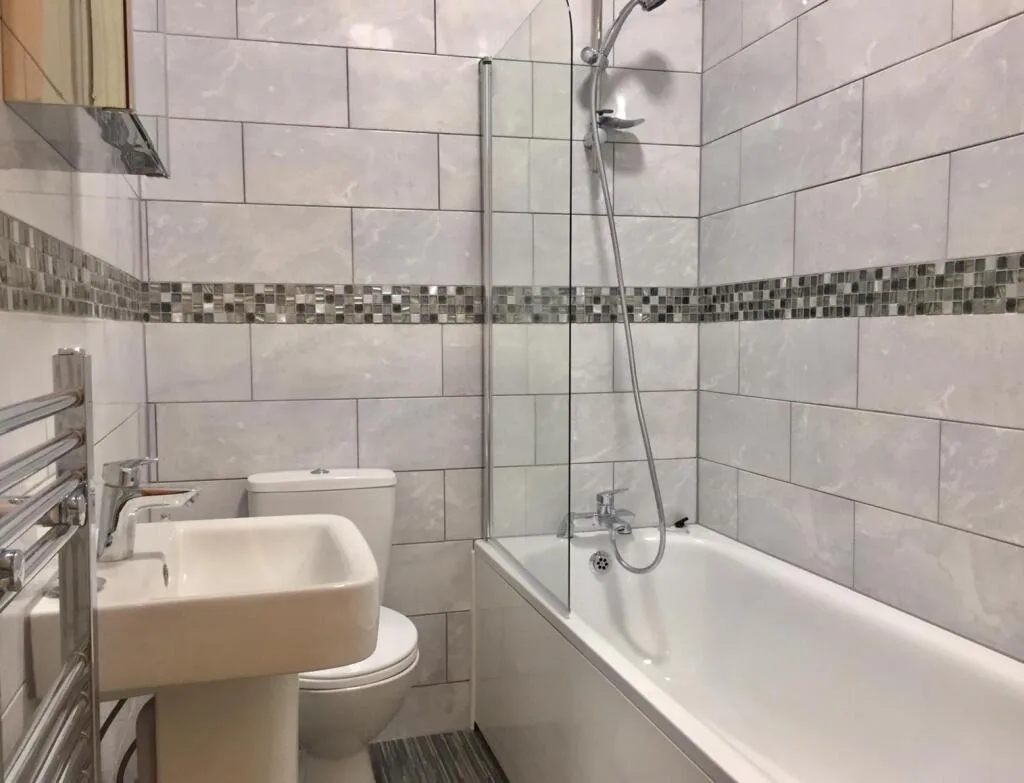 4 bedroom flat for rent