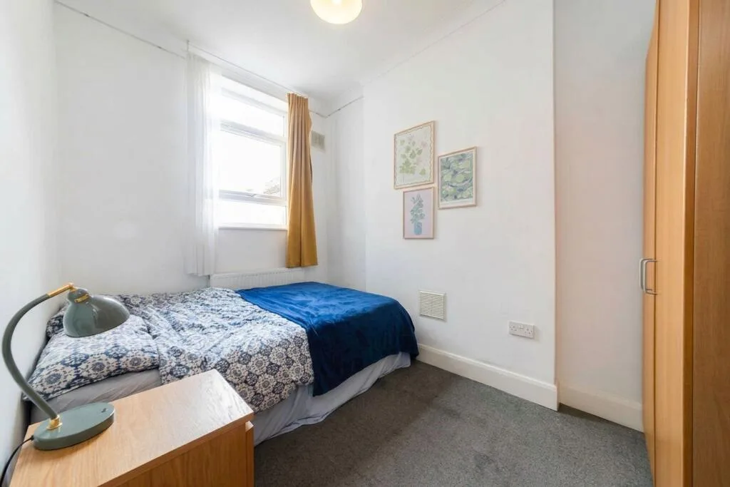 3 bedroom flat for rent