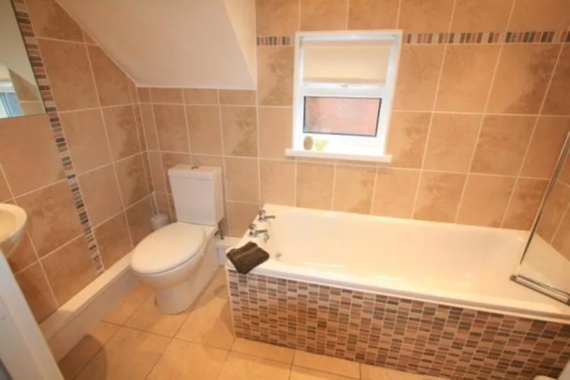 2 bedroom ground floor flat for rent