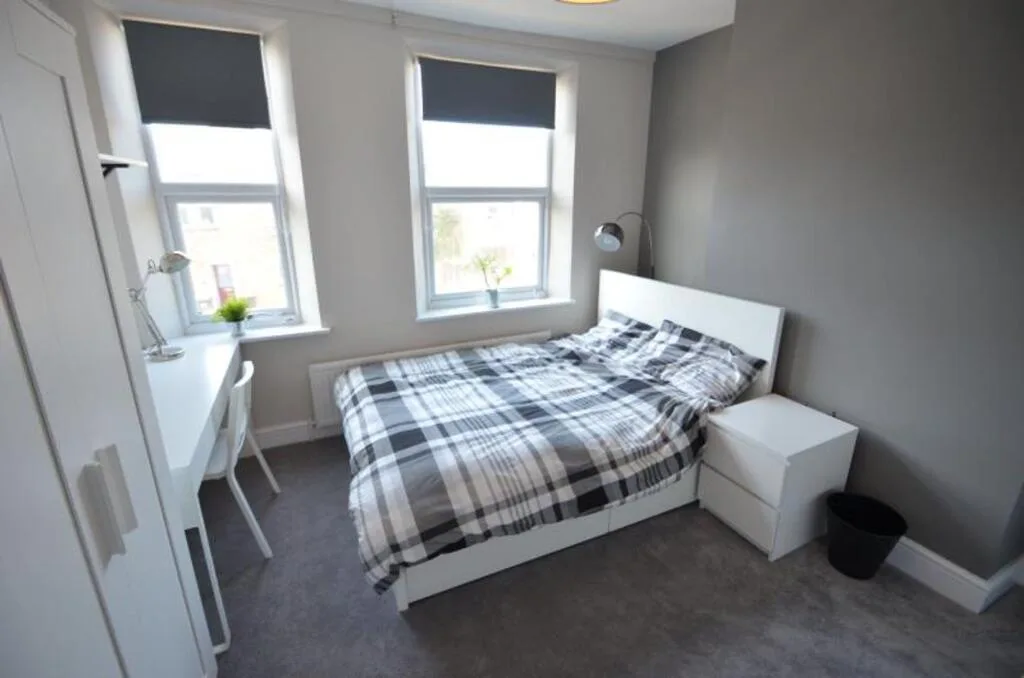 4 bedroom terraced house for rent