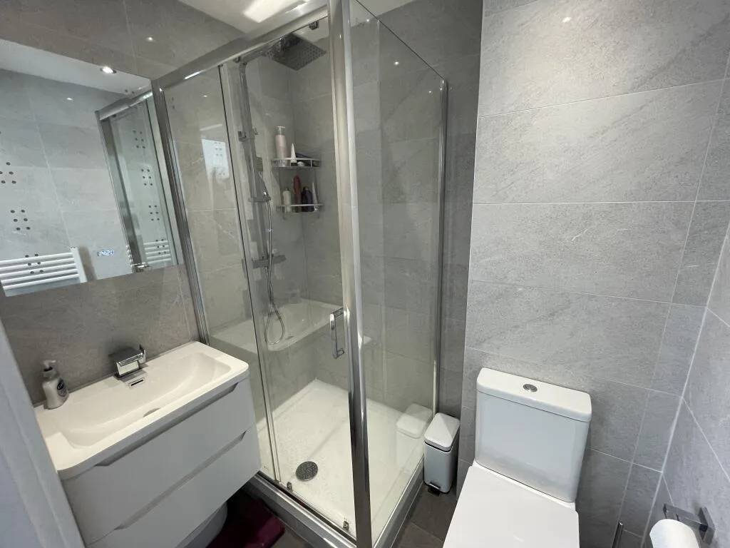 3 bedroom apartment for rent
