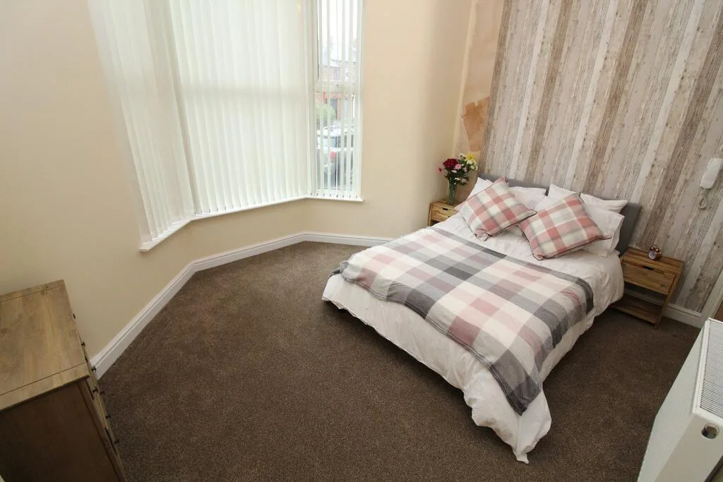 7 bedroom house share for rent