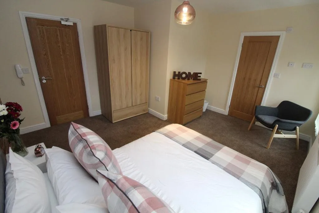 7 bedroom house share for rent